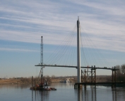 Missouri River Pedestrian Bridge Erection Engineering